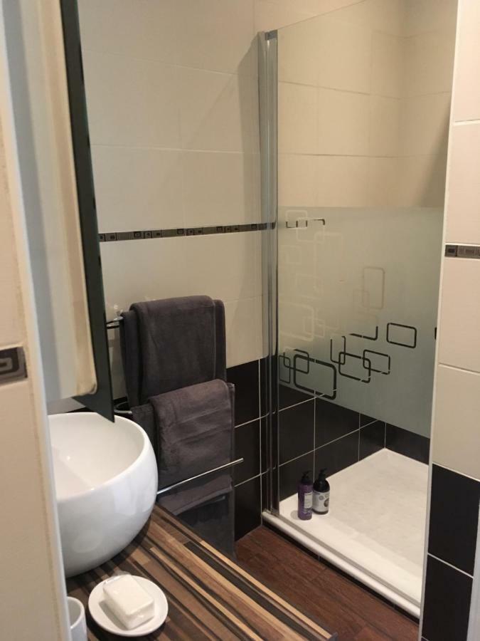 Cosy One-Bedroom Apartment -Stayinantibes- Le Cosy 외부 사진